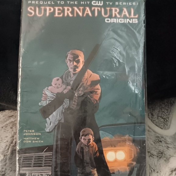 Supernatural Comic Book Set - Picture 2 of 10